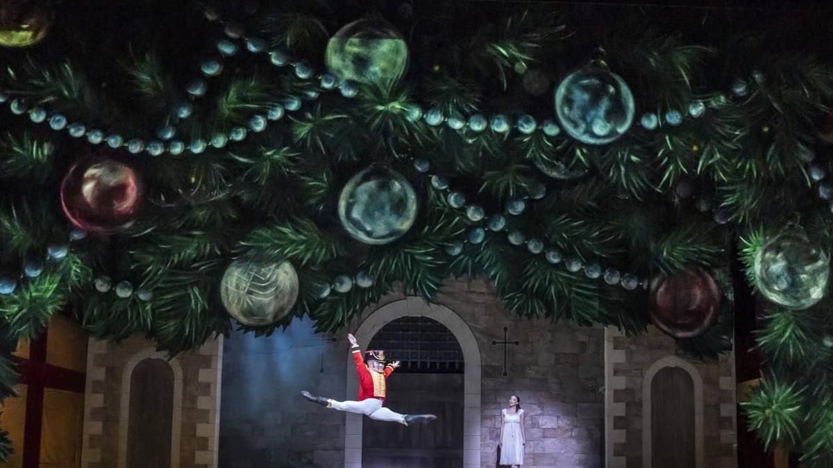 The Nutcracker — English National Ballet